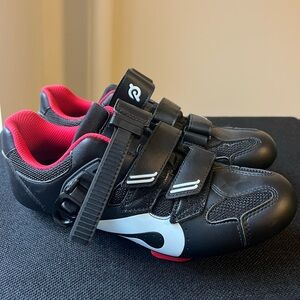 Peloton shoes with cleats / size 39